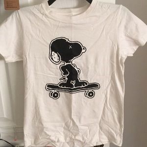 KawsXPeanuts white t-shirt